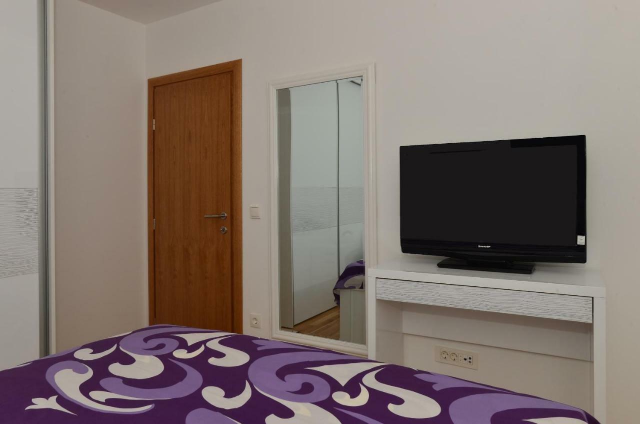 Apartman Dominik Makarska Exterior foto